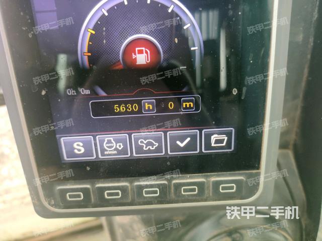 小時表(駕駛室部分) 小時表(駕駛室部分)