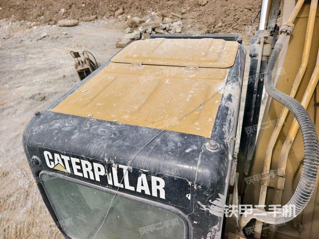 駕駛室頂部俯視（上車部件）