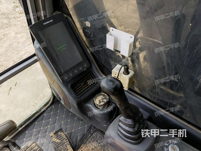 顯示屏?(駕駛室部分) 顯示屏?(駕駛室部分)