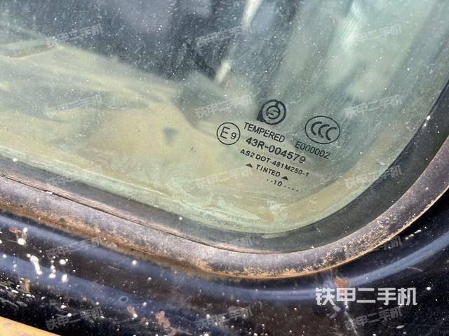 座椅后部（駕駛室部分）