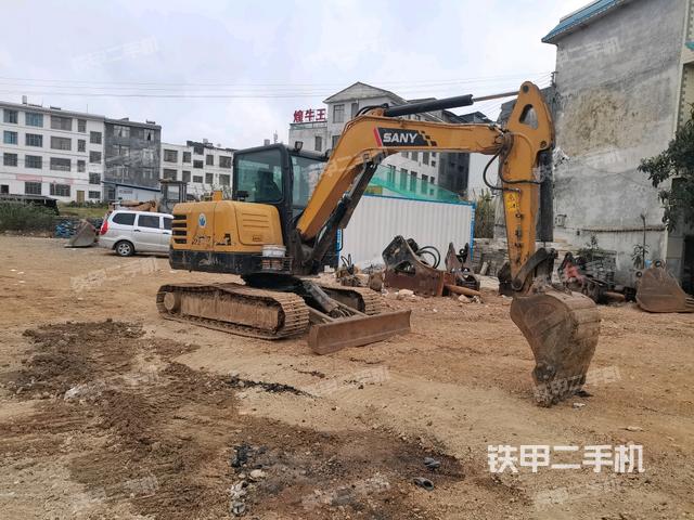 右前45(整機(jī)外觀) 右前45(整機(jī)外觀)
