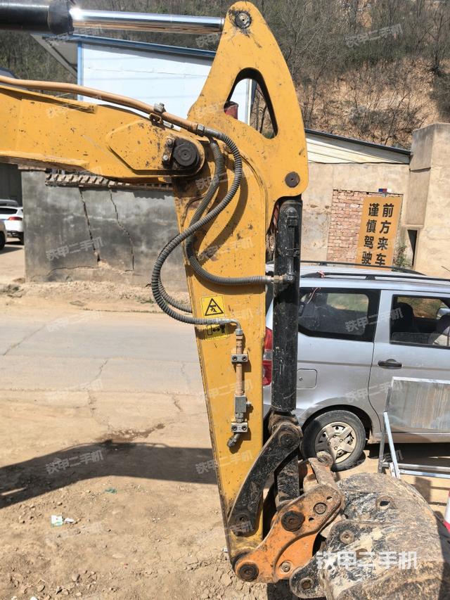 小臂整體右前（工作和回轉(zhuǎn)裝置）