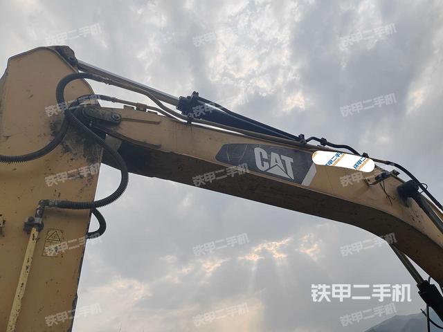 大臂整體?右側(cè)（工作和回轉(zhuǎn)裝置）