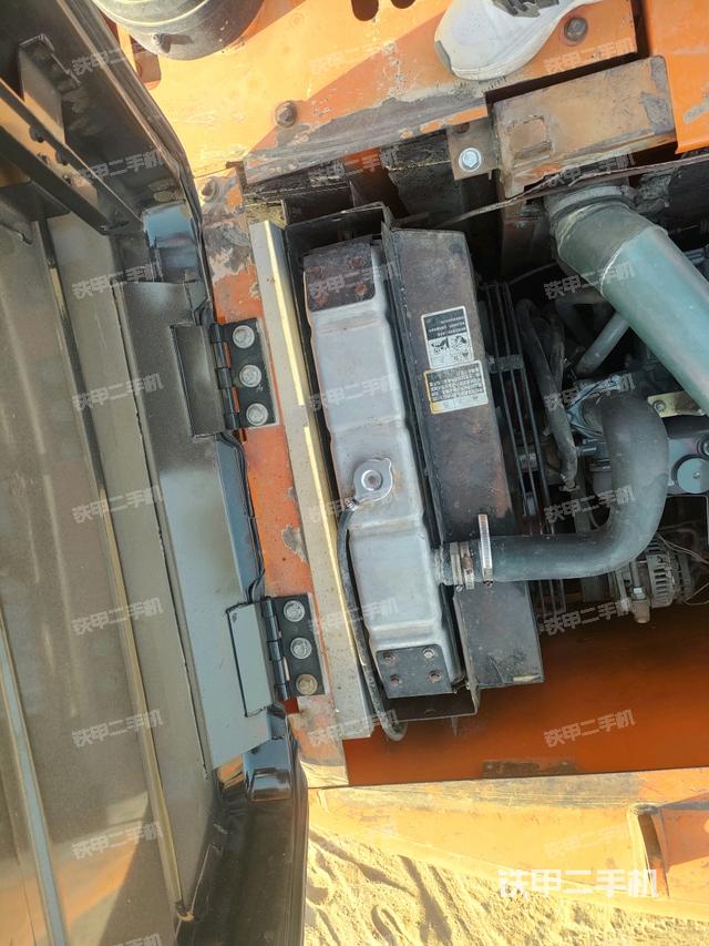 水箱+風(fēng)扇特寫（上車部件）