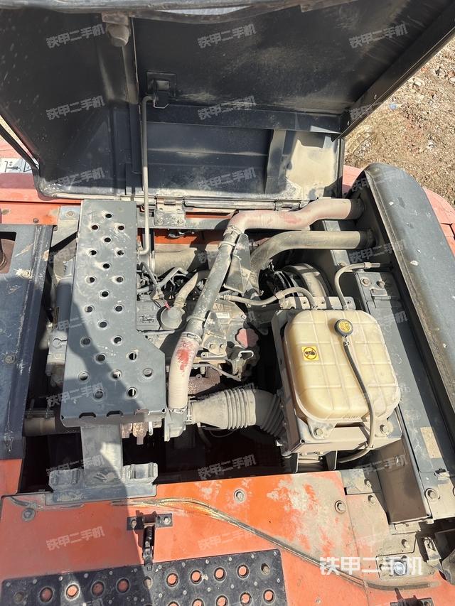 发动机整体俯视（整机外观）