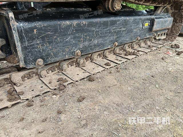 单侧履带整体（整机外观）