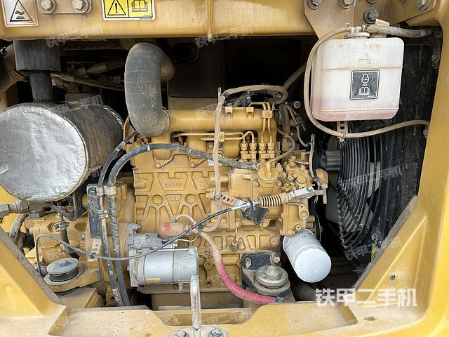 发动机整体俯视（整机外观）