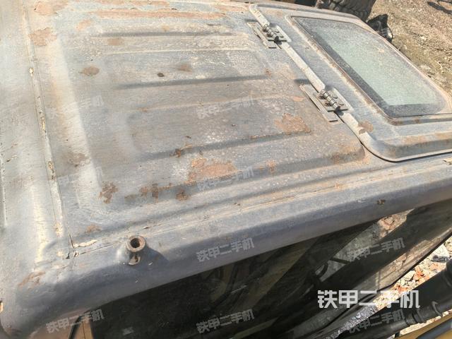 駕駛室頂部俯視(上車部件) 駕駛室頂部俯視(上車部件)