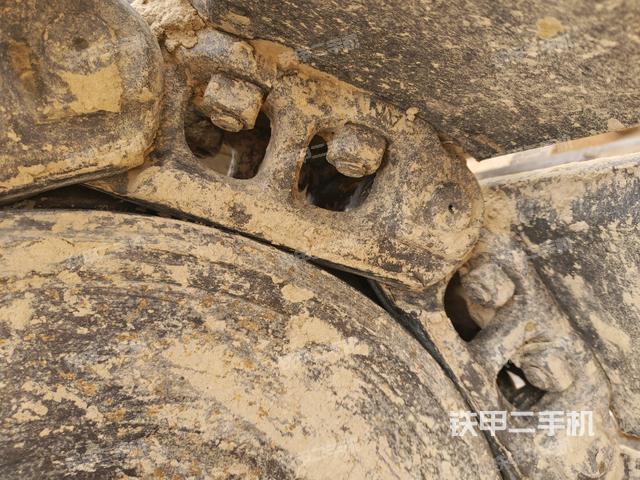 左側行走馬達蓋板（行走機構）