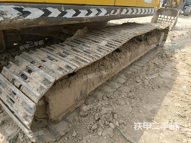 單側(cè)履帶整體（整機(jī)外觀）