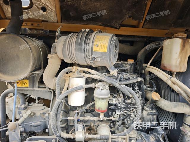 發(fā)動機(jī)室（上車部件）