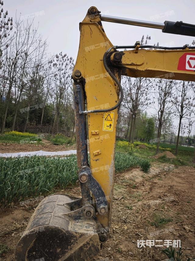 小臂整體左后（工作和回轉(zhuǎn)裝置）