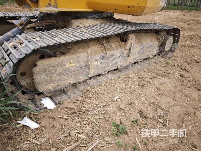 右側(cè)履帶整體?（行走機(jī)構(gòu)）