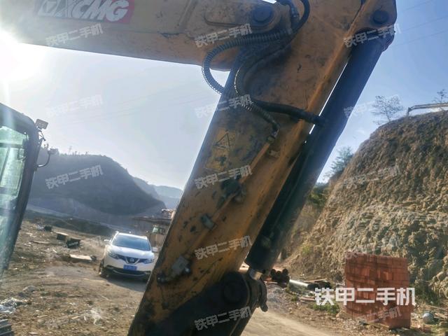 鏟斗右后整體（工作和回轉(zhuǎn)裝置）