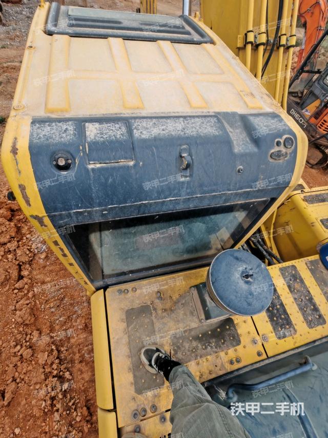 駕駛室頂部（整機(jī)外觀）