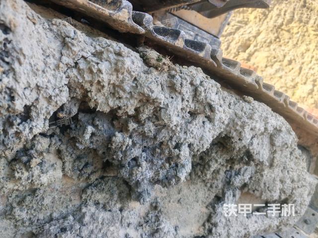 右導(dǎo)向輪（行走機(jī)構(gòu)）