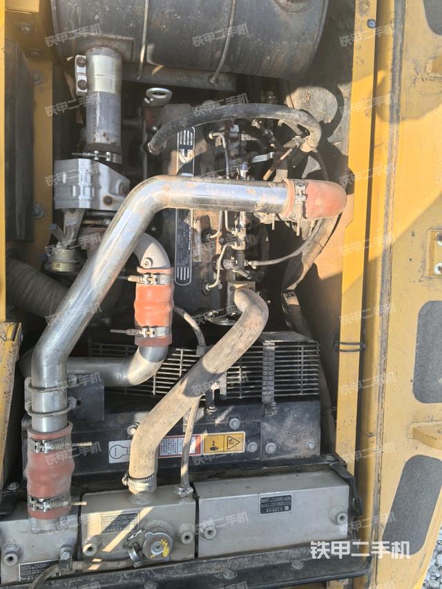 發(fā)動機(jī)室（上車部件）