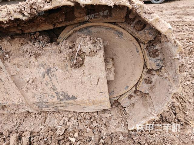 左導向輪(行走機構) 左導向輪(行走機構)