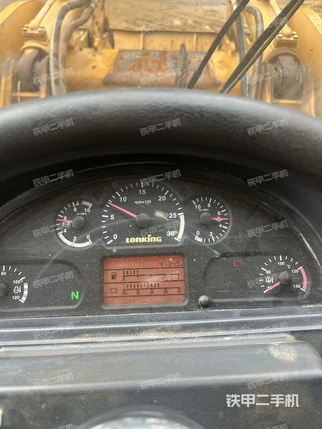 儀表盤（駕駛室部分）