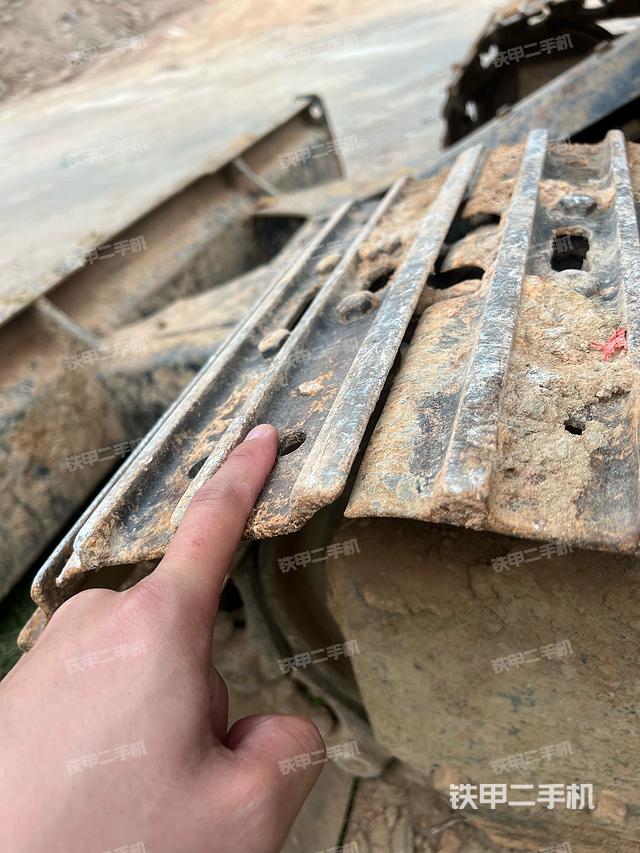 单侧履带整体（整机外观）