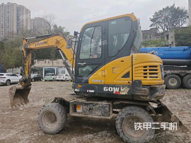 左后45(整機外觀) 左后45(整機外觀)