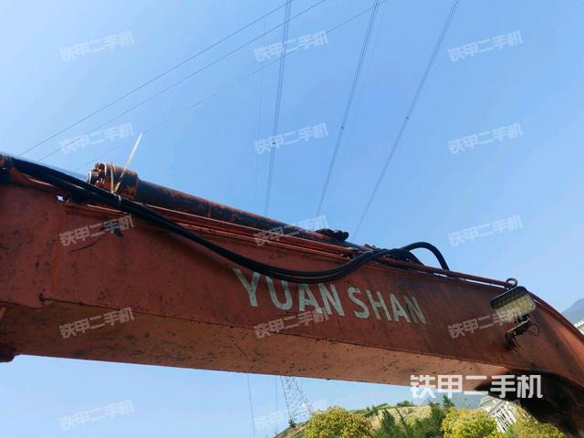 大臂整體?右側(工作和回轉裝置) 大臂整體?右側(工作和回轉裝置)