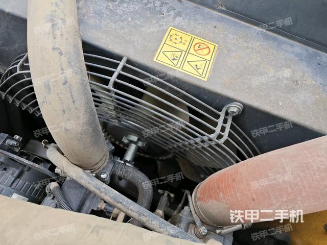 水箱+風扇特寫(上車部件) 水箱+風扇特寫(上車部件)