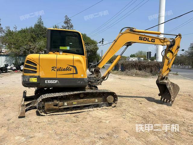 整机右后45°（整机外观）