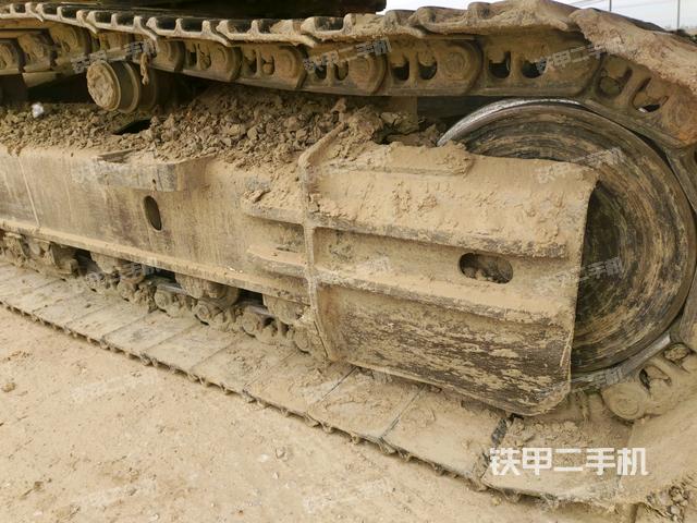 左導(dǎo)向輪（行走機(jī)構(gòu)）