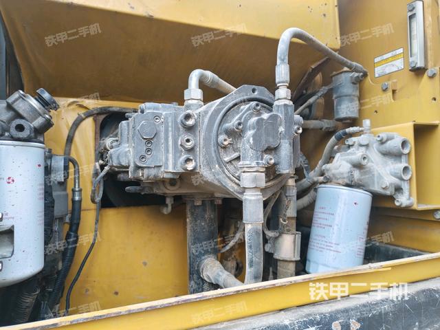 液壓泵室（大件艙室）