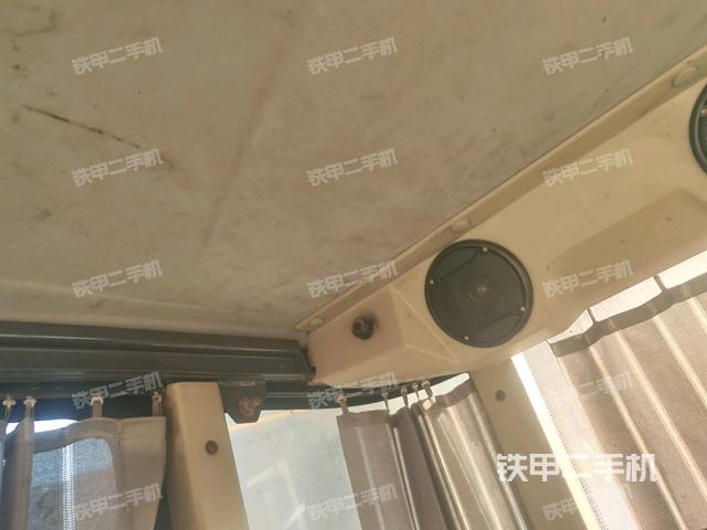 后窗玻璃角標(biāo)（駕駛室部分）