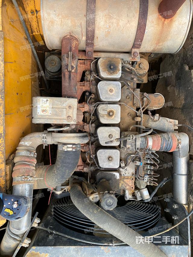 发动机整体俯视（整机外观）