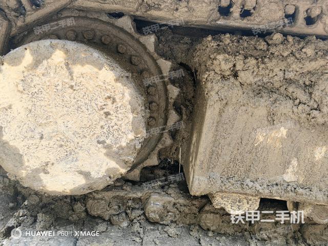 左側(cè)行走馬達(dá)蓋板(行走機(jī)構(gòu)) 左側(cè)行走馬達(dá)蓋板(行走機(jī)構(gòu))