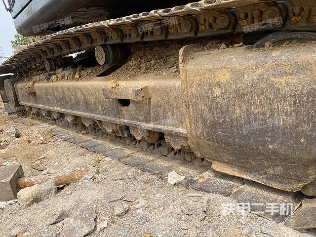 单侧履带整体（整机外观）