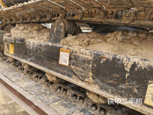 右側履帶整體?（行走機構）