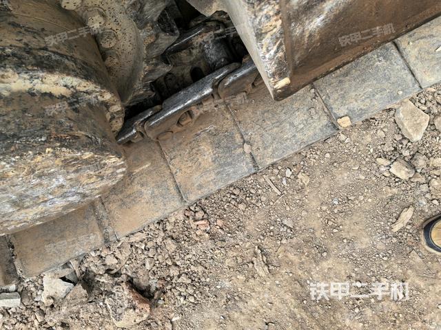 左驅(qū)動(dòng)輪(行走機(jī)構(gòu)) 左驅(qū)動(dòng)輪(行走機(jī)構(gòu))