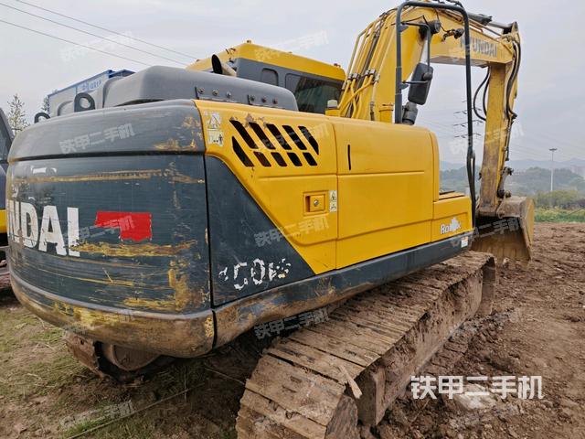 右后45(整機外觀) 右后45(整機外觀)