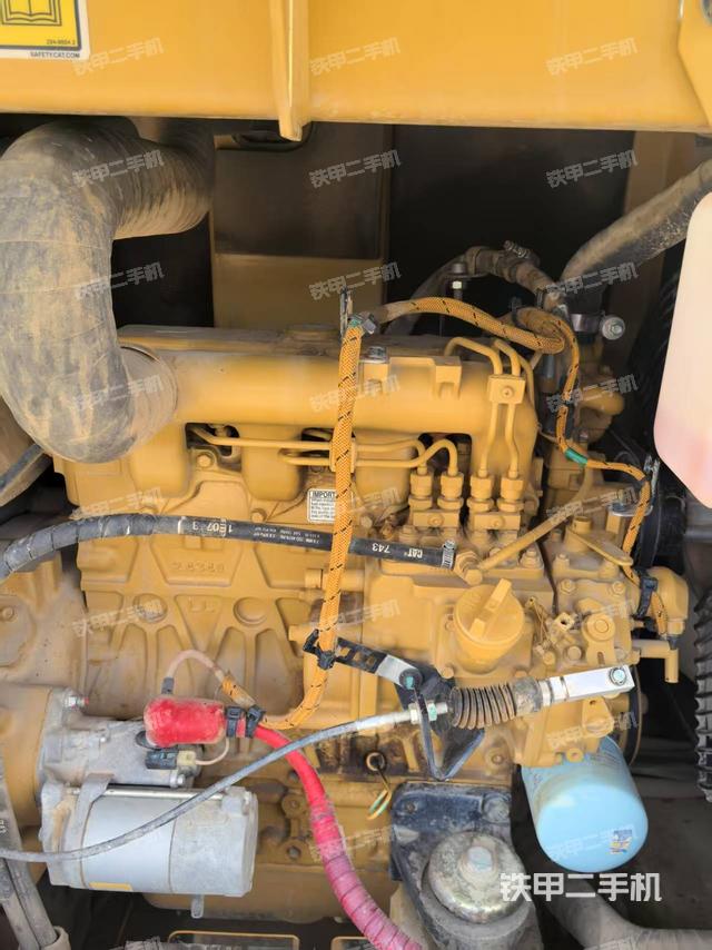 發(fā)動(dòng)機(jī)整體俯視（整機(jī)外觀）