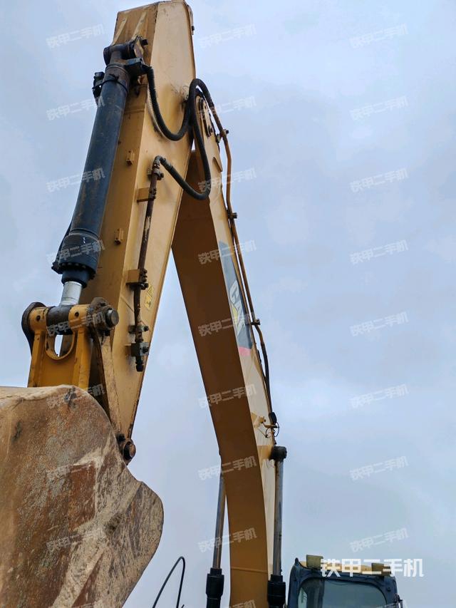 大臂整體?右側(cè)（工作和回轉(zhuǎn)裝置）