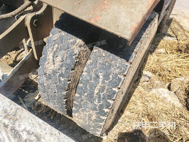 左側履帶整體?(行走機構) 左側履帶整體?(行走機構)