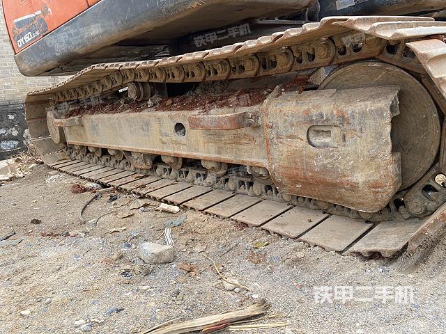 单侧履带整体（整机外观）