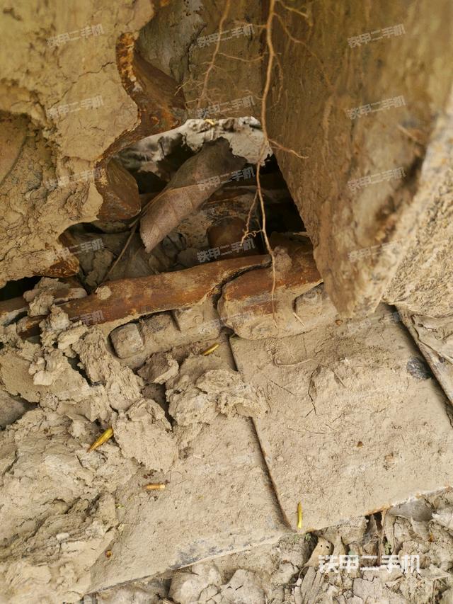 右導(dǎo)向輪（行走機(jī)構(gòu)）