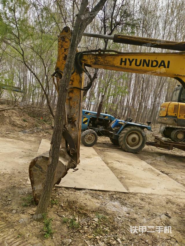 小臂整體右前（工作和回轉(zhuǎn)裝置）