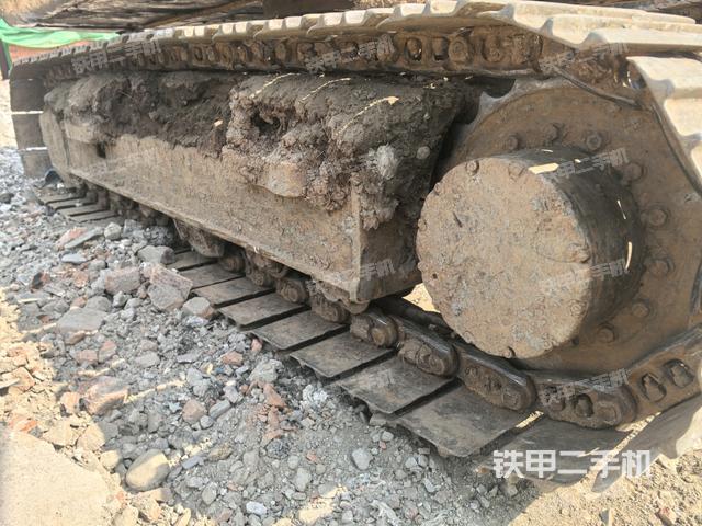 右側(cè)履帶整體（行走機(jī)構(gòu)）