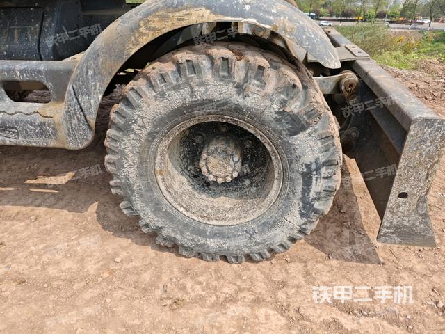 右导向轮（行走机构）