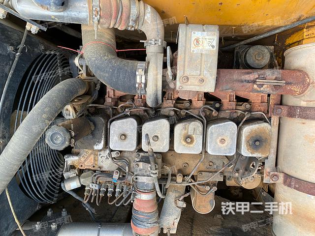 发动机整体俯视（整机外观）