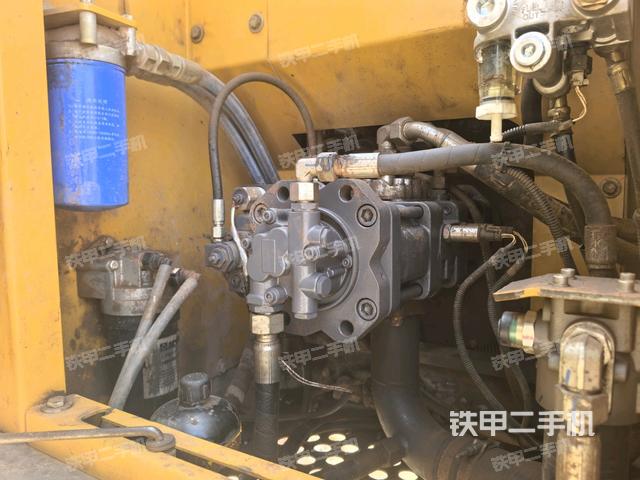 液壓泵室(大件艙室) 液壓泵室(大件艙室)