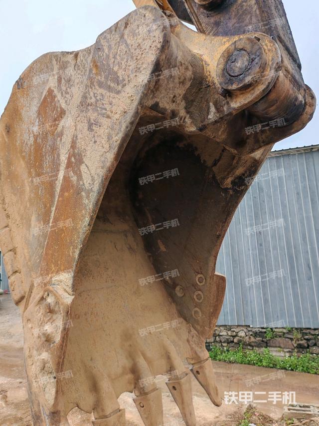 大臂根部?斜視（工作和回轉(zhuǎn)裝置）