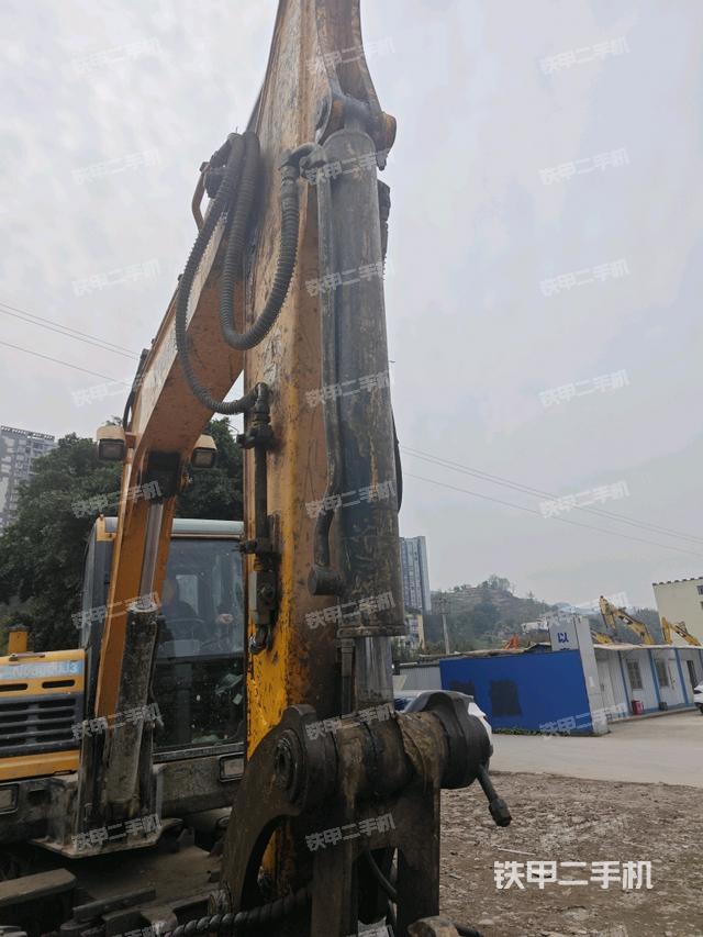 小臂整體右前(工作和回轉(zhuǎn)裝置) 小臂整體右前(工作和回轉(zhuǎn)裝置)