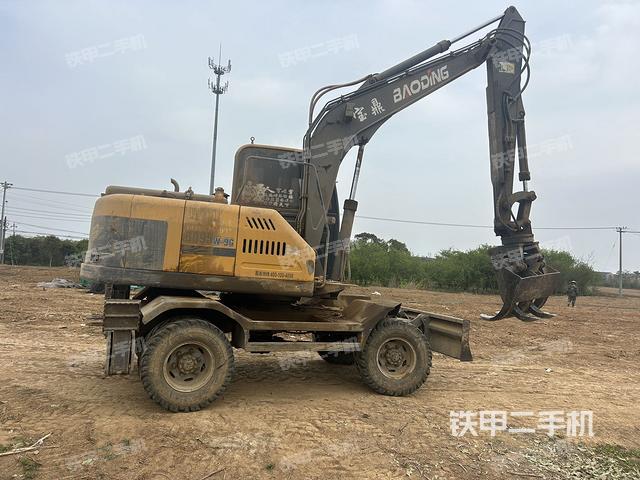整機右后45°(整機外觀) 整機右后45°(整機外觀)